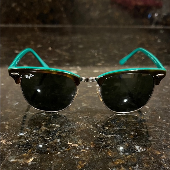 Ray-Ban Green and Black Clubmaster Sunglasses - Picture 1 of 4
